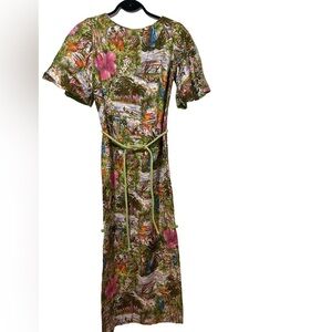 Vintage Mc Inerny Hawaiian Floral Tropical Print Dress  made in Hawaii size S